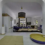 Club - 2 Bedroom Apartment, Air Conditioning And Pools Apartamento