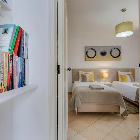 Club - 2 Bedroom Apartment, Air Conditioning And Pools * Albufeira