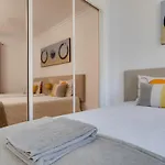 Апартаменты Club - 2 Bedroom Apartment, Air Conditioning And Pools *